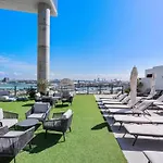 Mvr - #1 Stay In Miami - The Reviews Say Yes